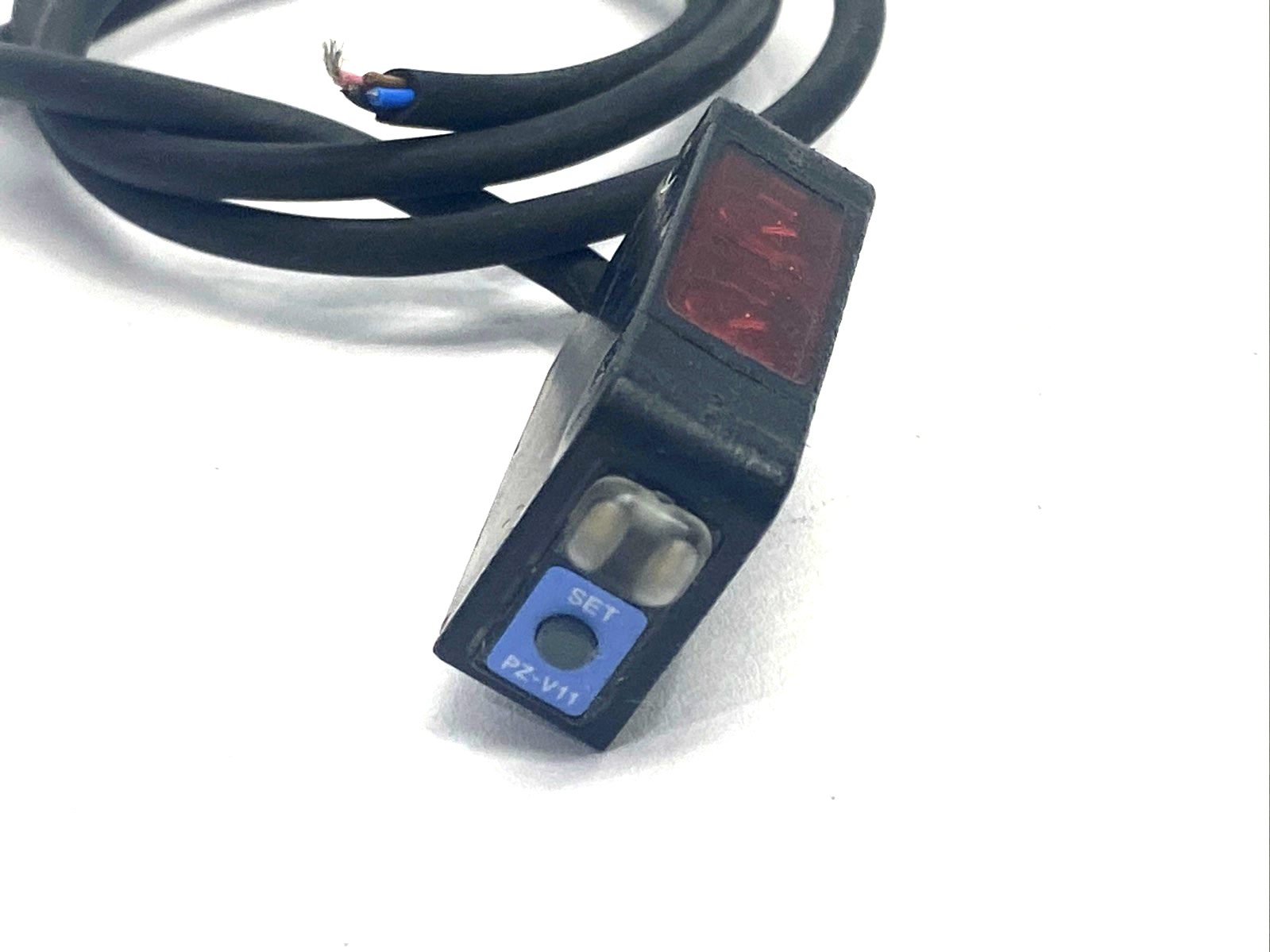 Keyence PZ-V11 Photoelectric Sensor - Maverick Industrial Sales