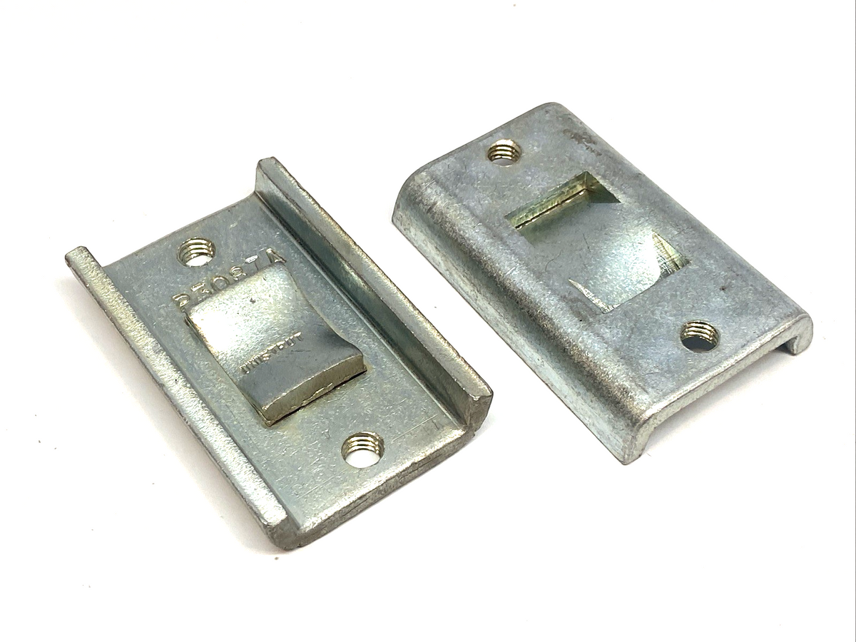 Unistruit P3087A Powerstrut Column Attachment LOT OF 2 - Maverick Industrial Sales