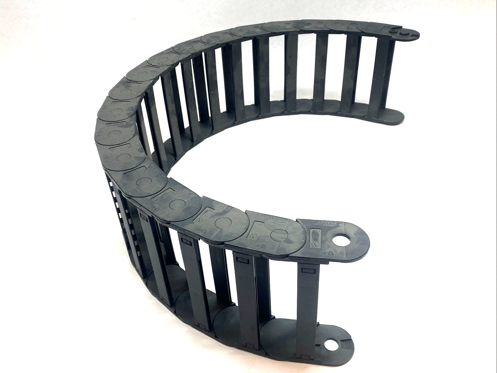 Igus 27.15.250 Energy Chain Cable Carrier 18 Links - Maverick Industrial Sales