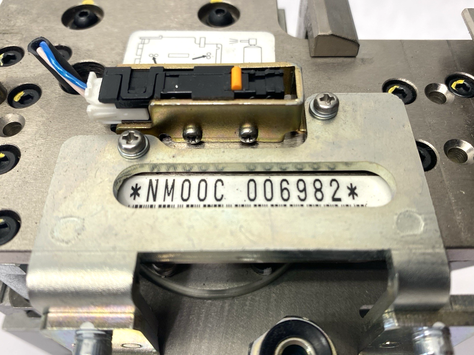 47522322