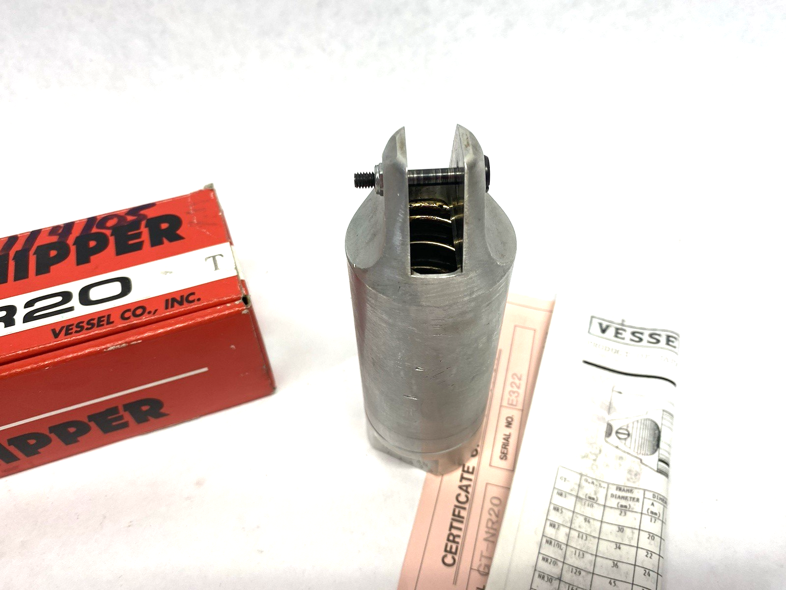 GT-NR20 | Vessel Hand Held Air Nipper - Used - Maverick Industrial Sales