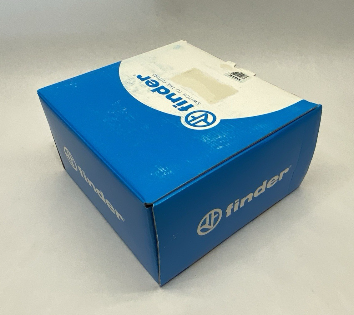 7F.20.9.024.4250 | Finder Standard Filter Fan Unit, 24VDC, 147 CFM free flow - New Other - Maverick Industrial Sales