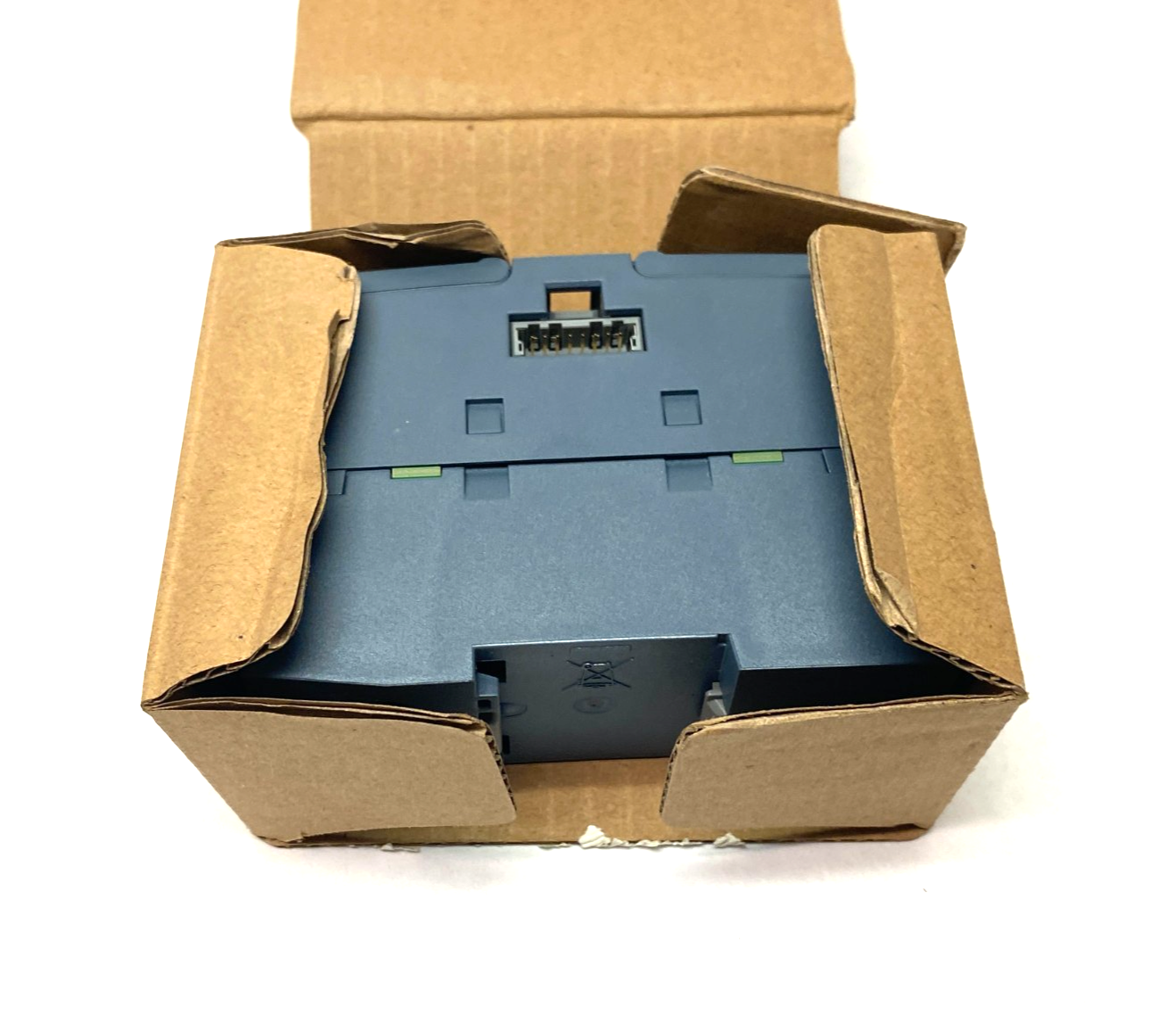 Siemens 6ES7 221-1BH32-0XB0 SIMATIC S7-1200 Digital Input Module DI 16x24VDC - Maverick Industrial Sales