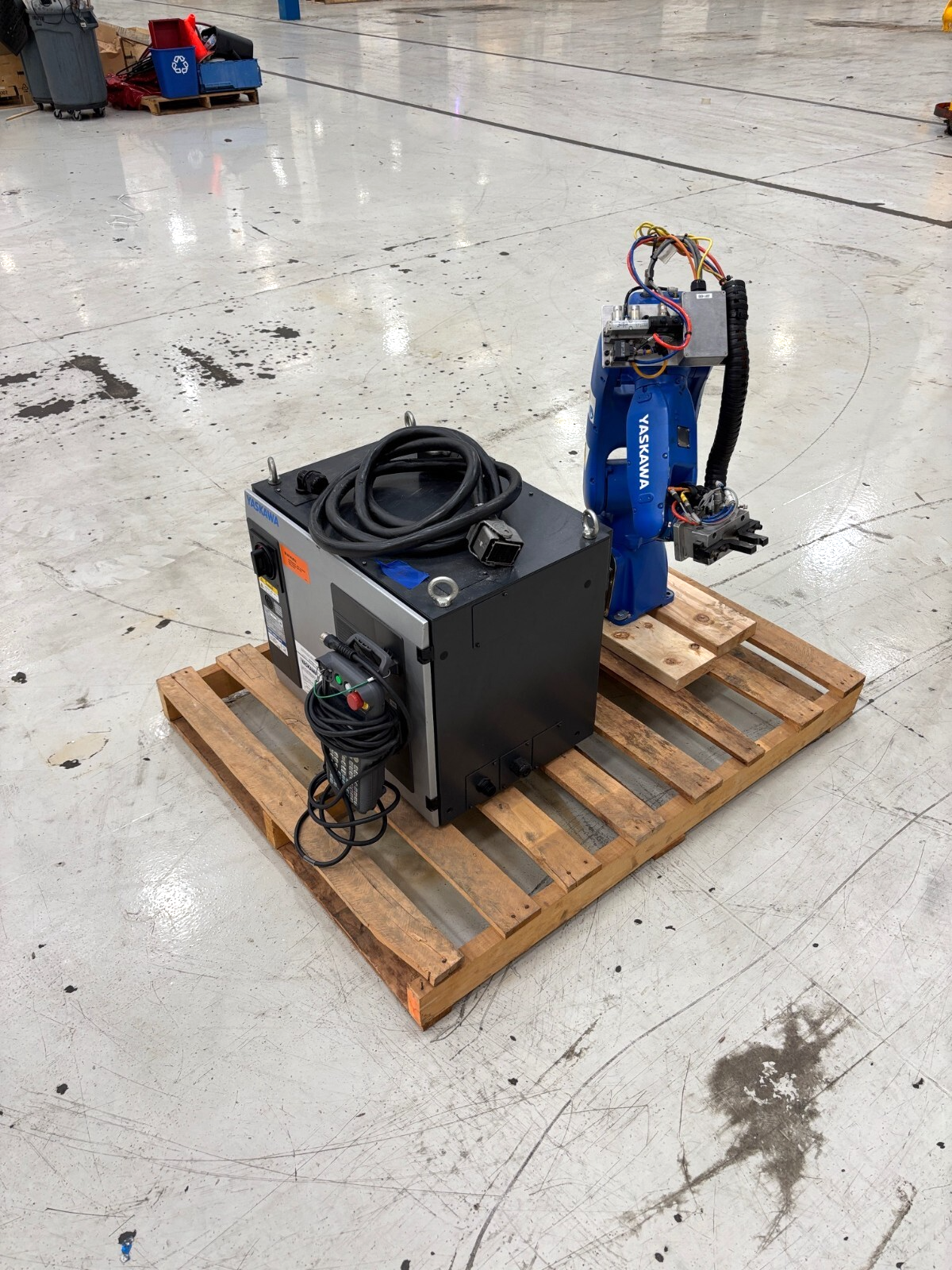 Yaskawa YR-1-06VX8-A00 Robot System YRC1000/GP8 Controller, Teach Pendant, Cable - Maverick Industrial Sales
