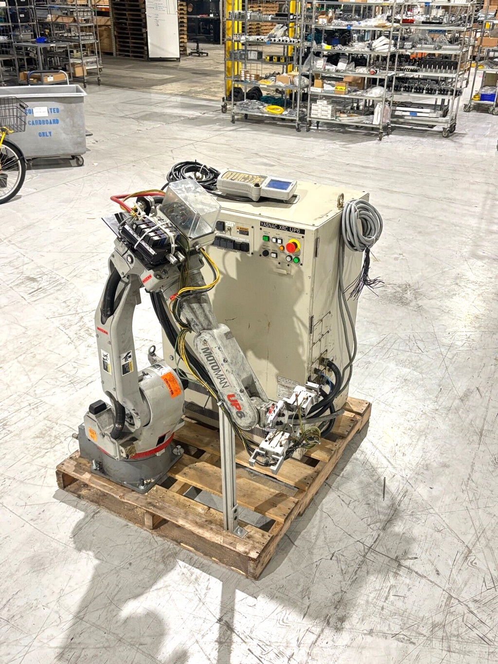 Xrc Robotics YR-UP6-A02 | Yaskawa Motoman Robot System YR-UP6-A02, Yasnac XRC ...