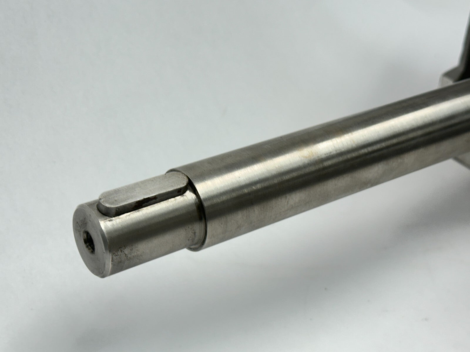 Atlanta Right Angle Worm Gear Drive Box 30mm - 25mm Stepped Keyed Shaft - Maverick Industrial Sales