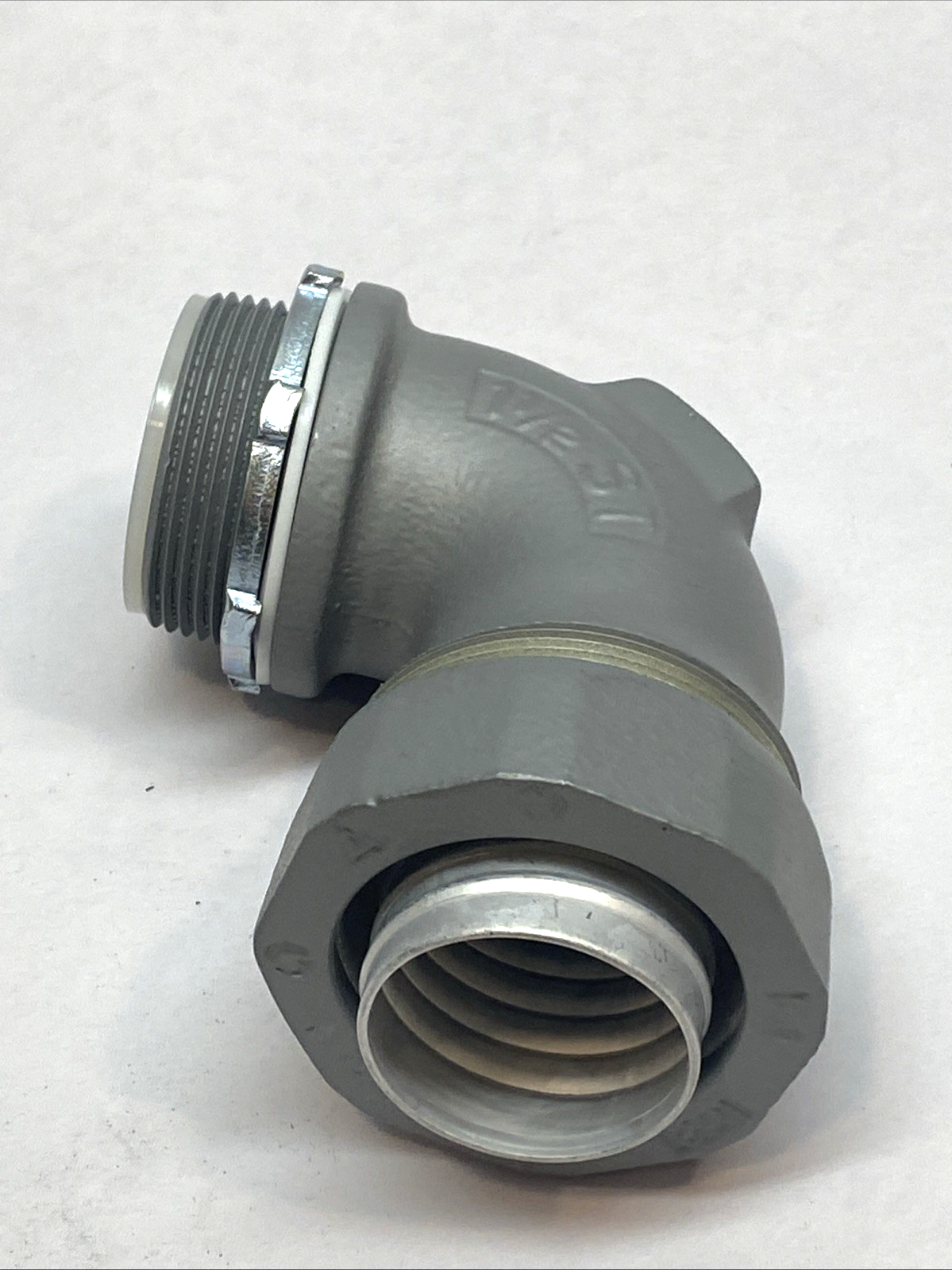 STB-90150 | Appleton 90° Liquidtight Connector 1-1/2" LT Flex Insulated - New Other - Maverick Industrial Sales