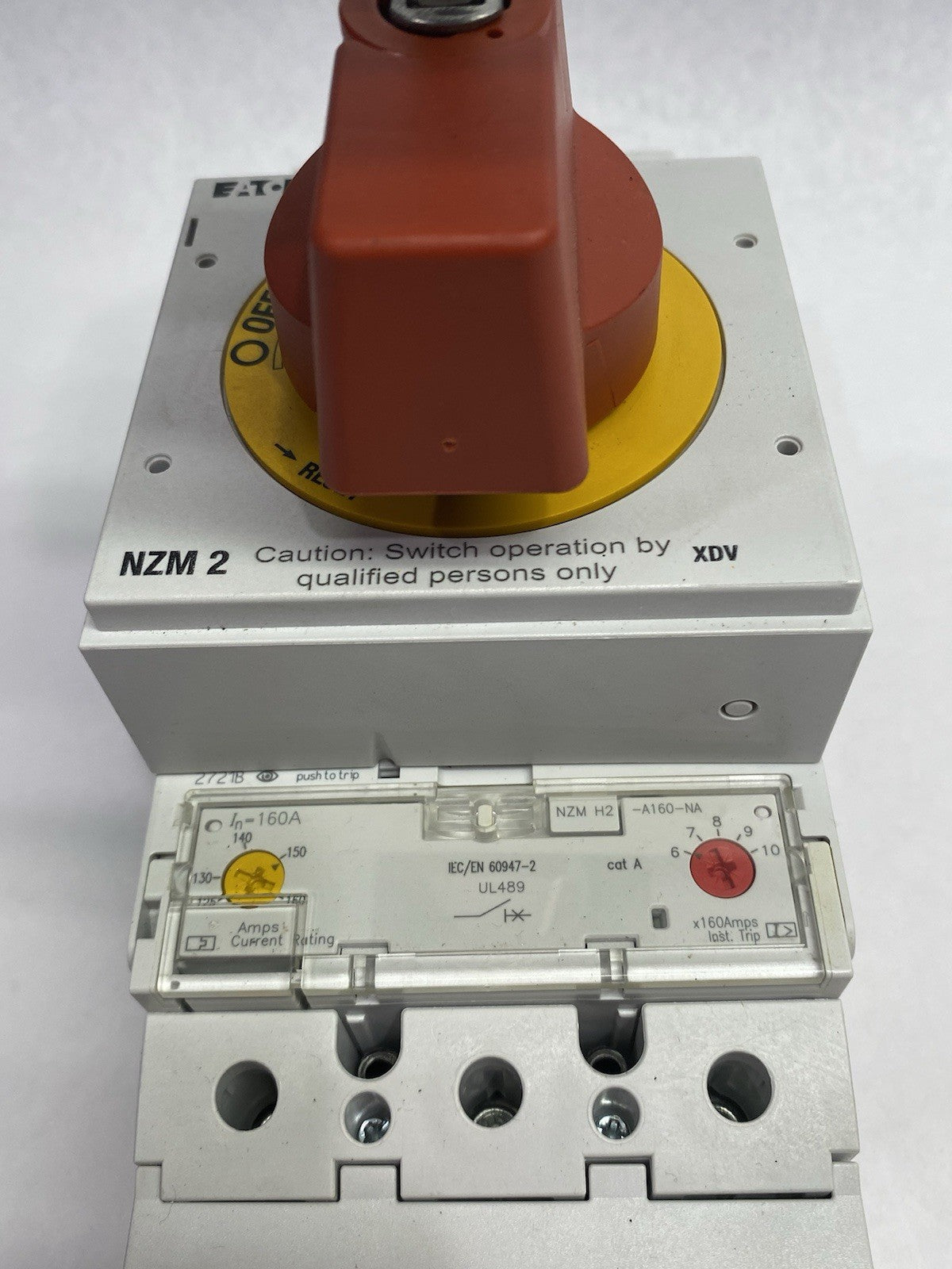 NZMH2-A160-NA | Eaton Molded Case Circuit Breaker w/ NZM2-XDV Switch Accessory - Used - Maverick Industrial Sales