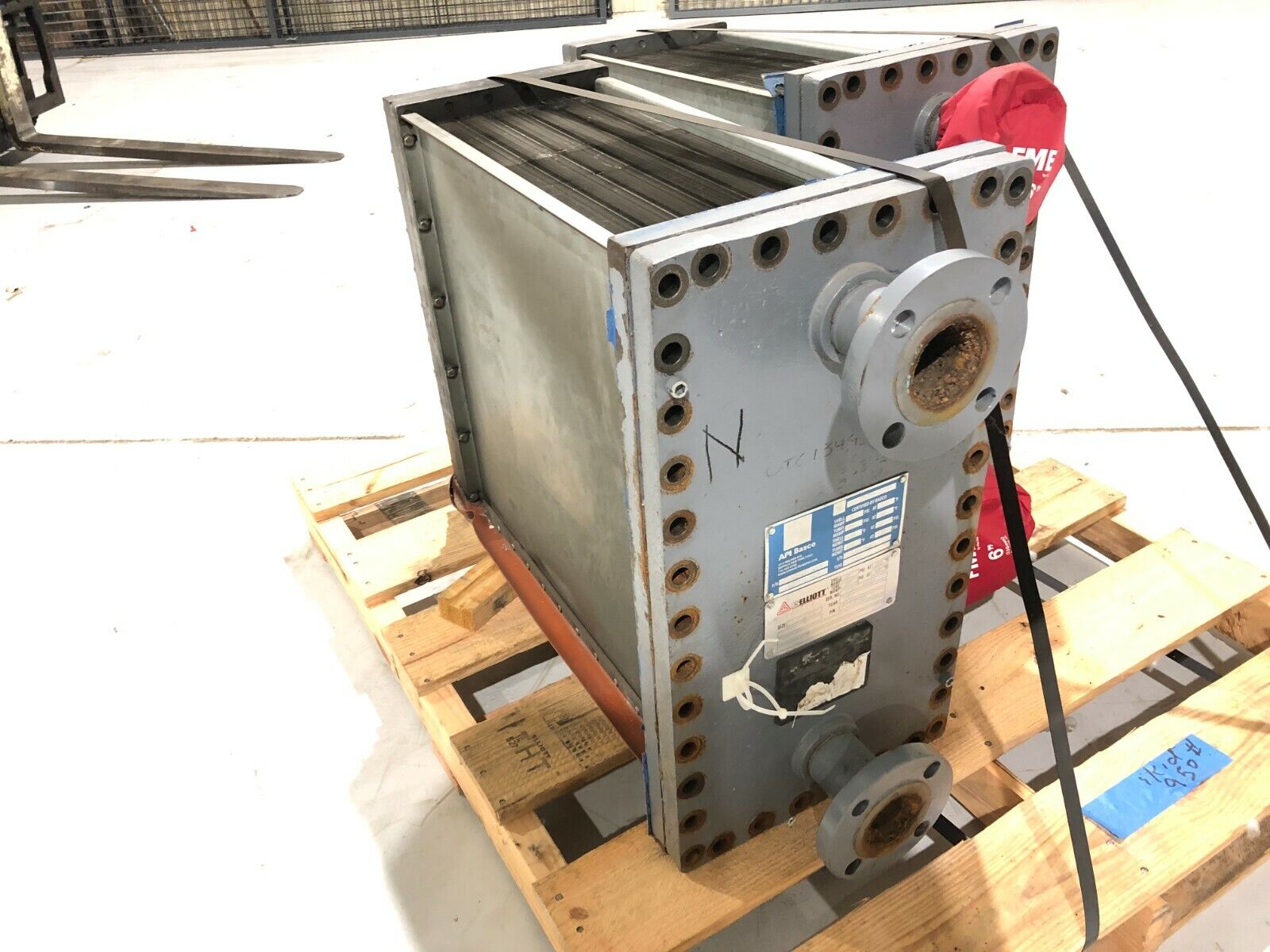 API Basco 1483-12-024-001 Heat Transfer Exchanger Unit, FS Elliott 12024-10C - Maverick Industrial Sales
