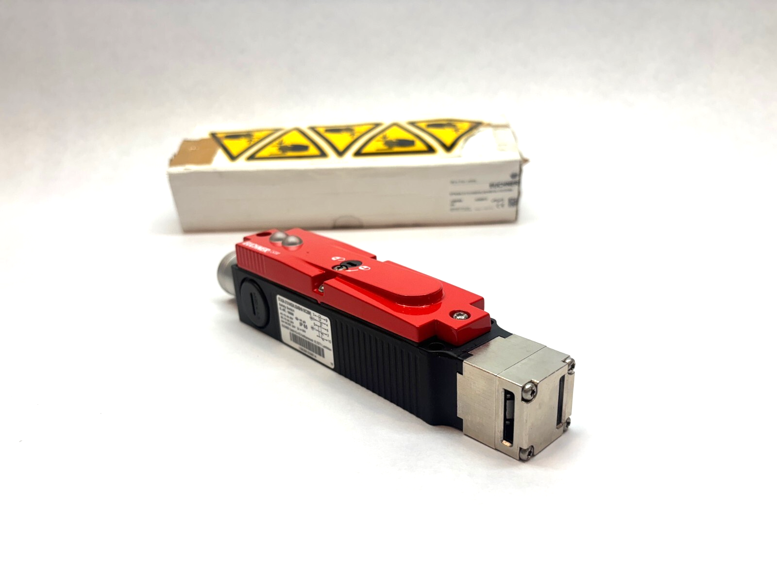 Euchner STA3A-2131A024L024BHA10C2090 Locking Safety Switch - Maverick Industrial Sales