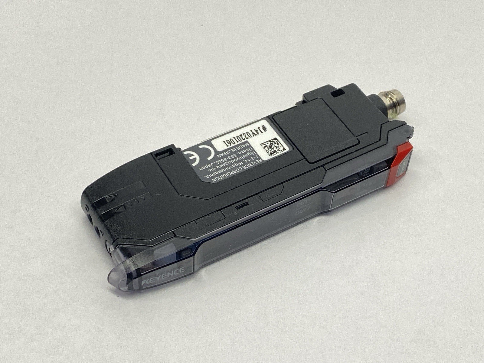 Keyence FS-N41C Digital Fiber Optic Sensor Main Unit M8 Connector Type - Maverick Industrial Sales