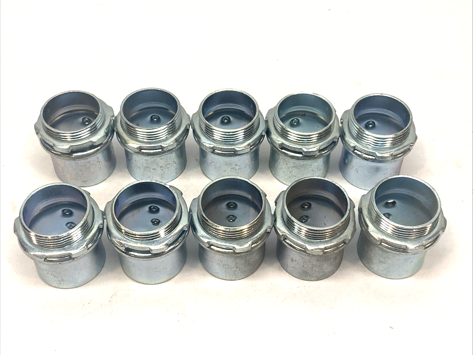 2005 | Raco 1-1/4" EMT Set-Screw Conduit Connector Uninsulated LOT OF 10 - New – Open box - Maverick Industrial Sales