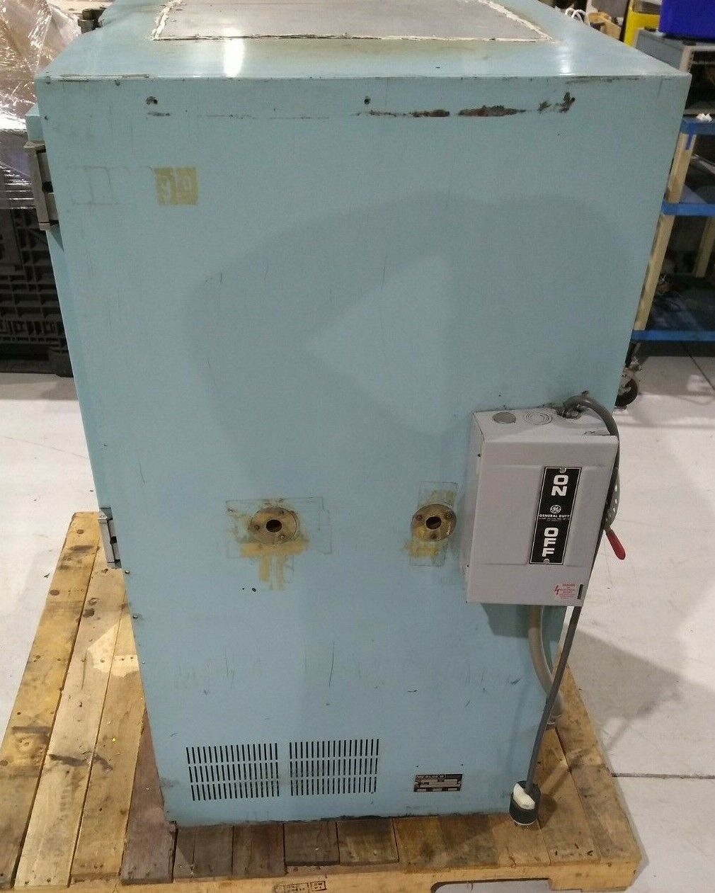 General Signal Blue M P0M7-2060-3 Oven 343 Degrees C 1PH 208/240V 18/20A - Maverick Industrial Sales