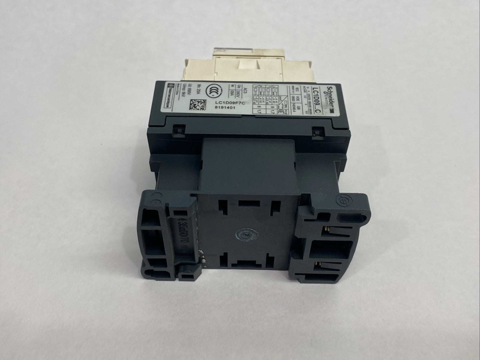 Schneider Electric LC1D09F7C TeSys Contactor 3-Pole 9A - Maverick Industrial Sales