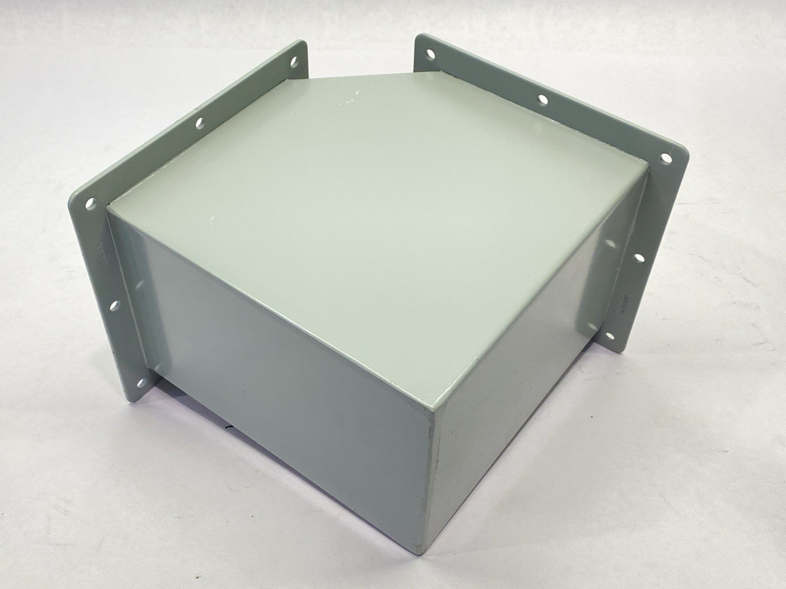F66WE90 | Hoffman Elbow 90-Degree Feed-Through Wireway 6" x 6" Gray Mild Steel - Used - Maverick Industrial Sales