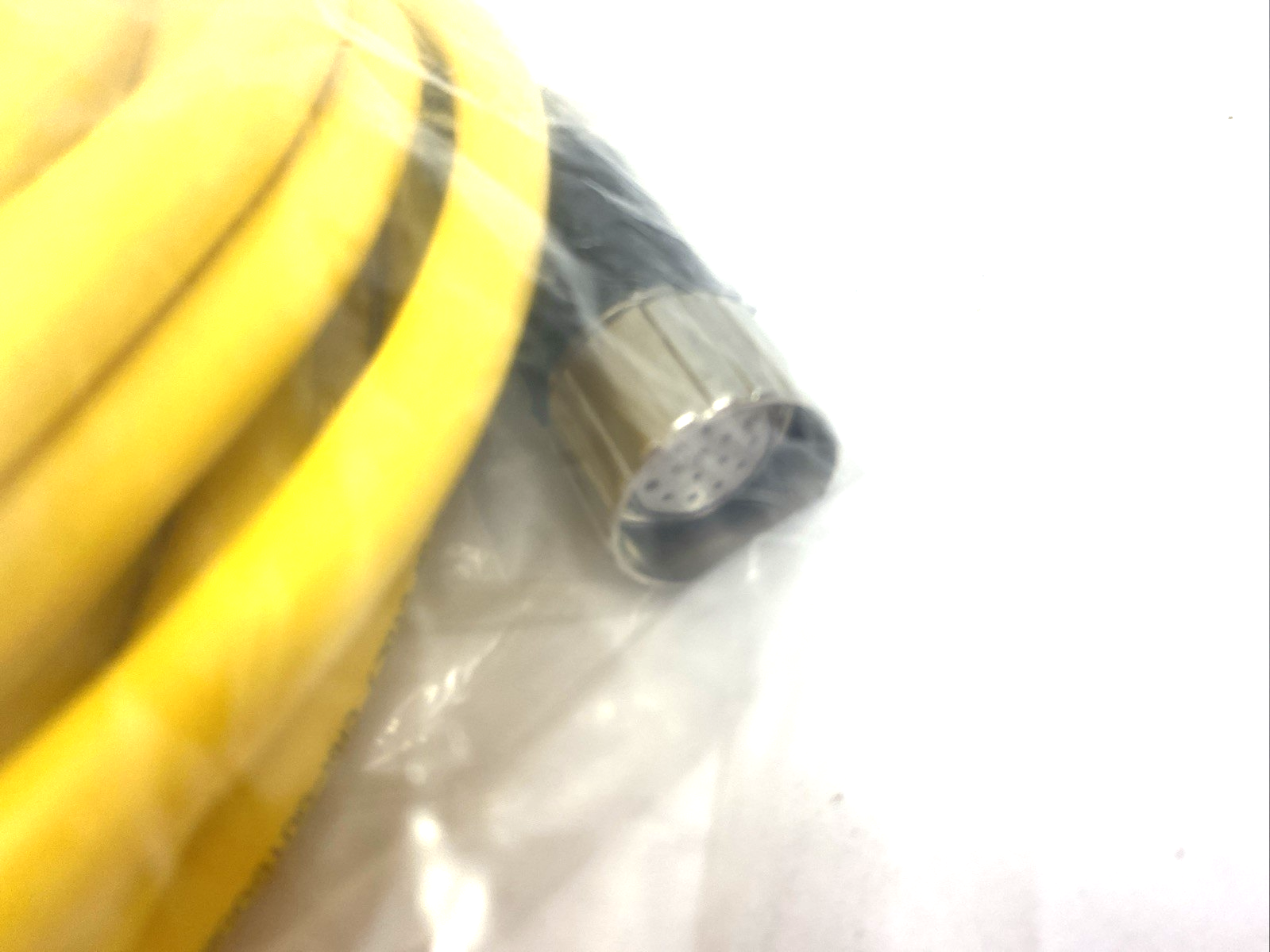 CSSM CKM 19-19-10 | Turck Multifast Double-Ended Connection Cable 19-Pin U4704-10 - New – Open box - Maverick Industrial Sales