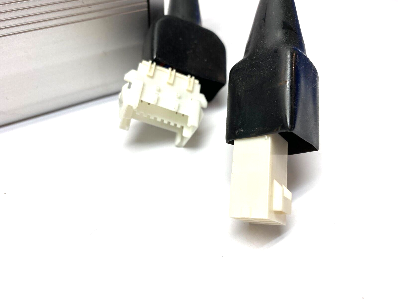 IAI RCP2-RA10C-I-86P-2.5-100-P2-M-B-SP High-Thrust Linear Servo Actuator 24VDC - Maverick Industrial Sales