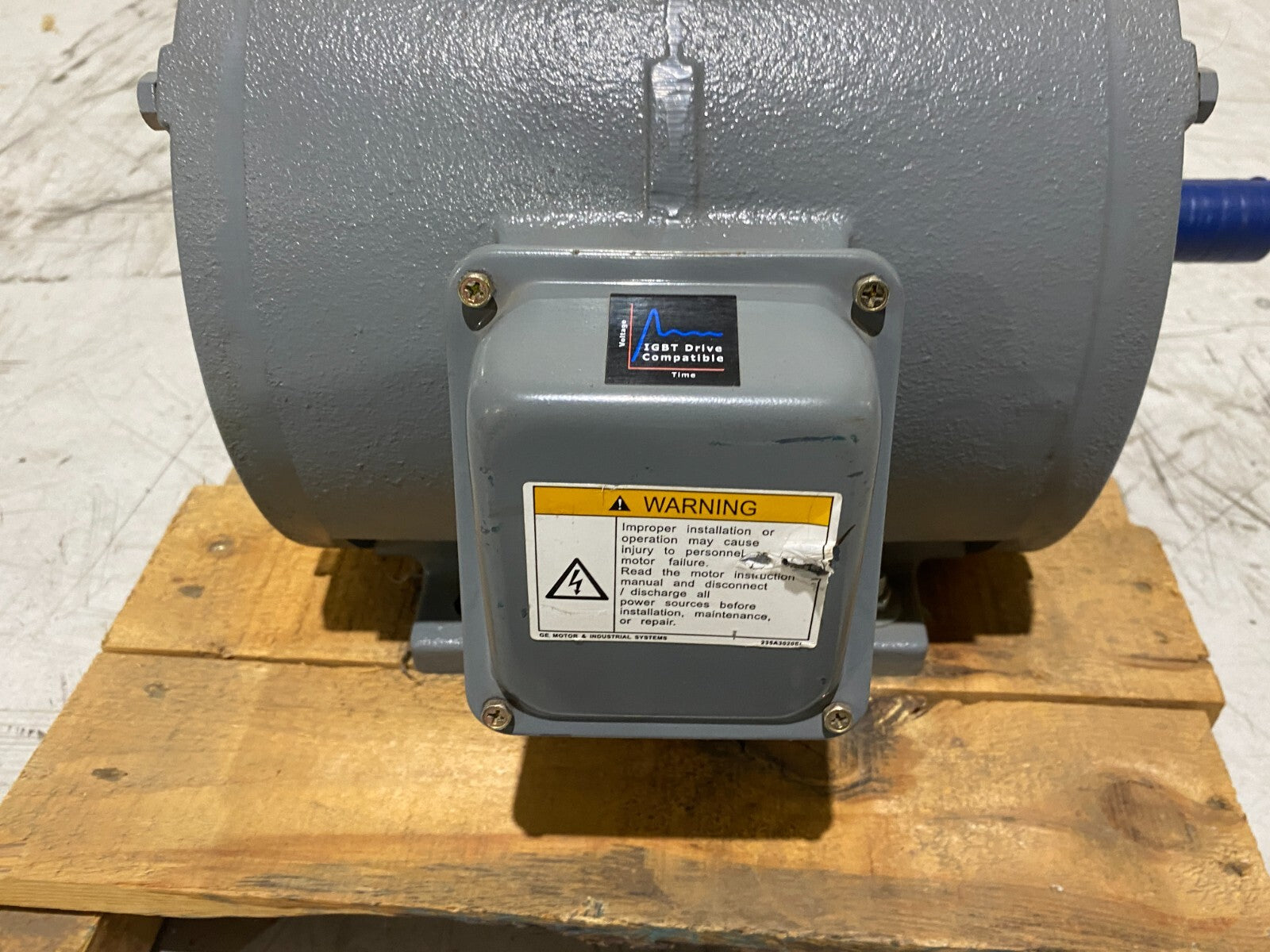 General Electric 5KE184AC205C 3-Phase AC Motor 5HP 1740rpm 230/460V S2511 - Maverick Industrial Sales