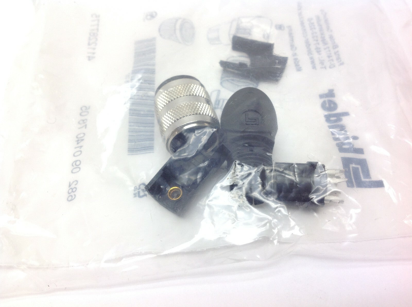 Binder 0901407805 Connector - New - Maverick Industrial Sales