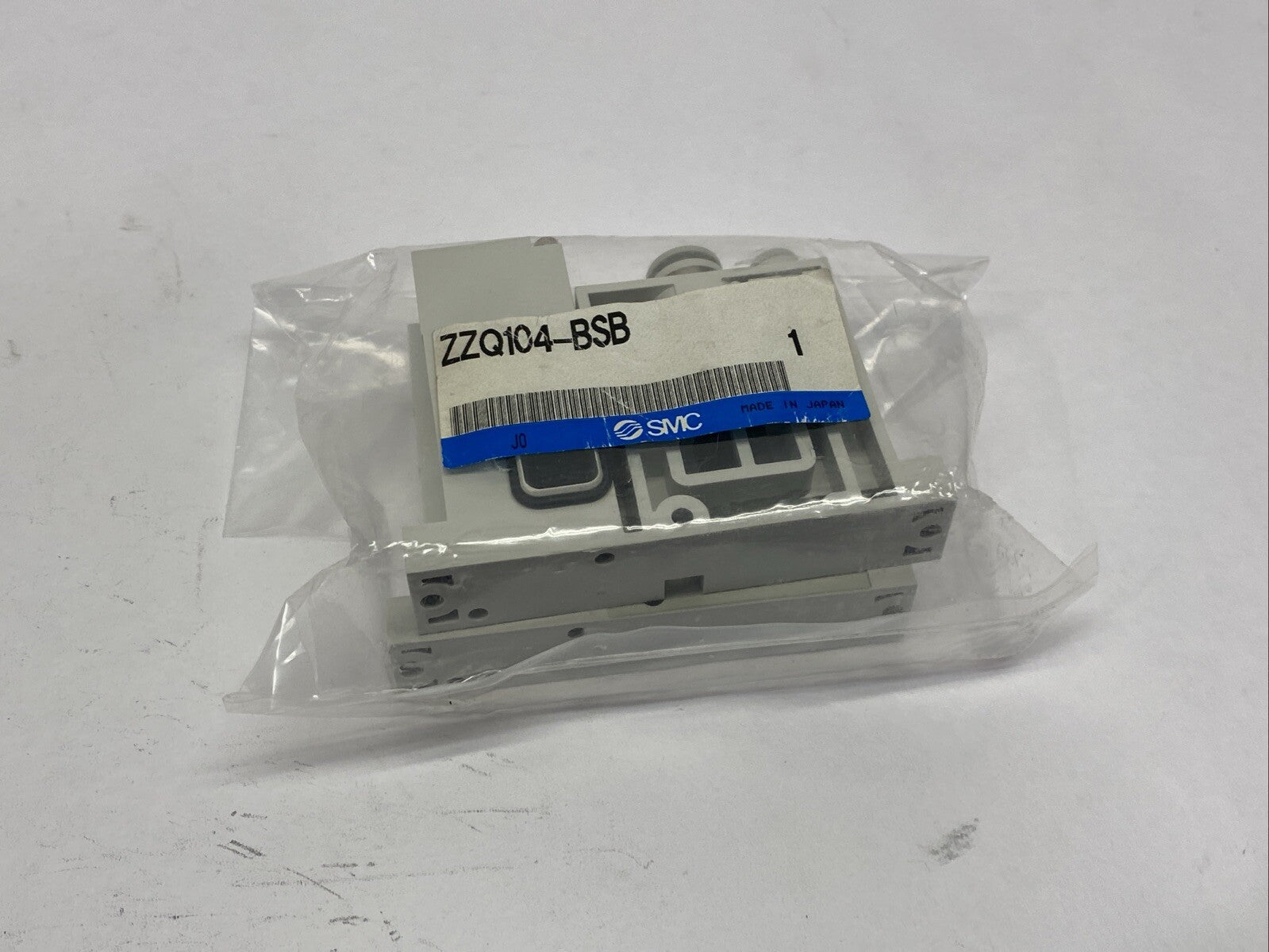 SMC ZZQ104-BSB Pneumatic Manifold Vacuum Ejector - Maverick Industrial Sales