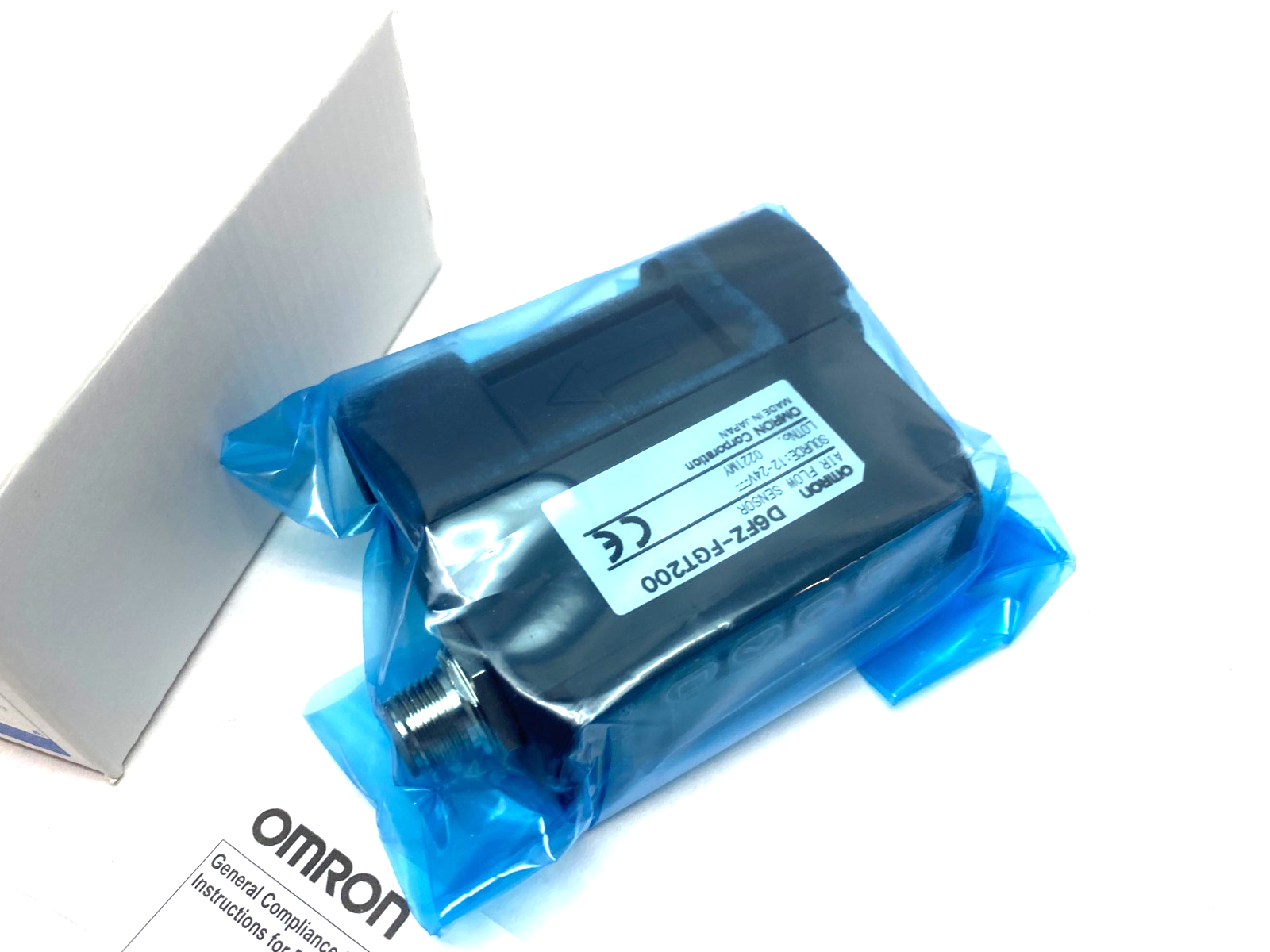 Omron D6FZ-FGT200 Air Flow Sensor, 11-Segment Digital Display, 12-24V - New - Maverick Industrial Sales