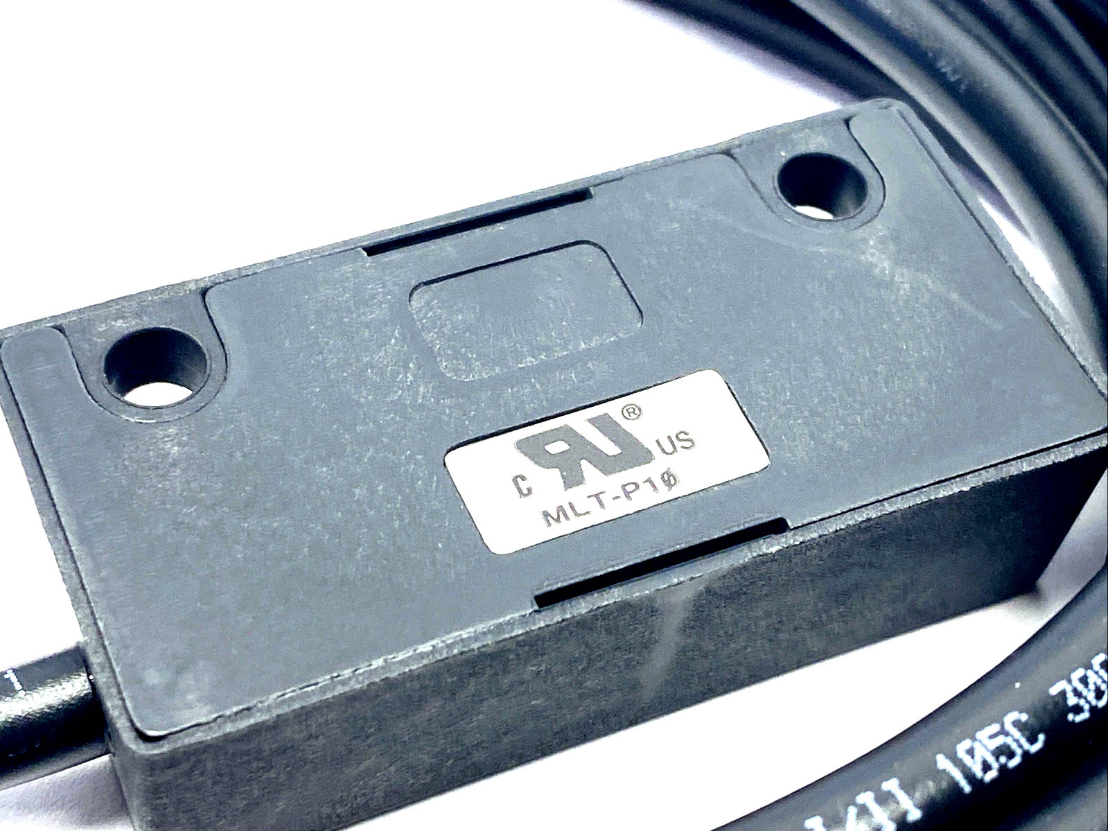 MagneLink MLT-P10 Magnetic Switch SPST/NO 230VAC 2A NO ACTUATOR - Maverick Industrial Sales