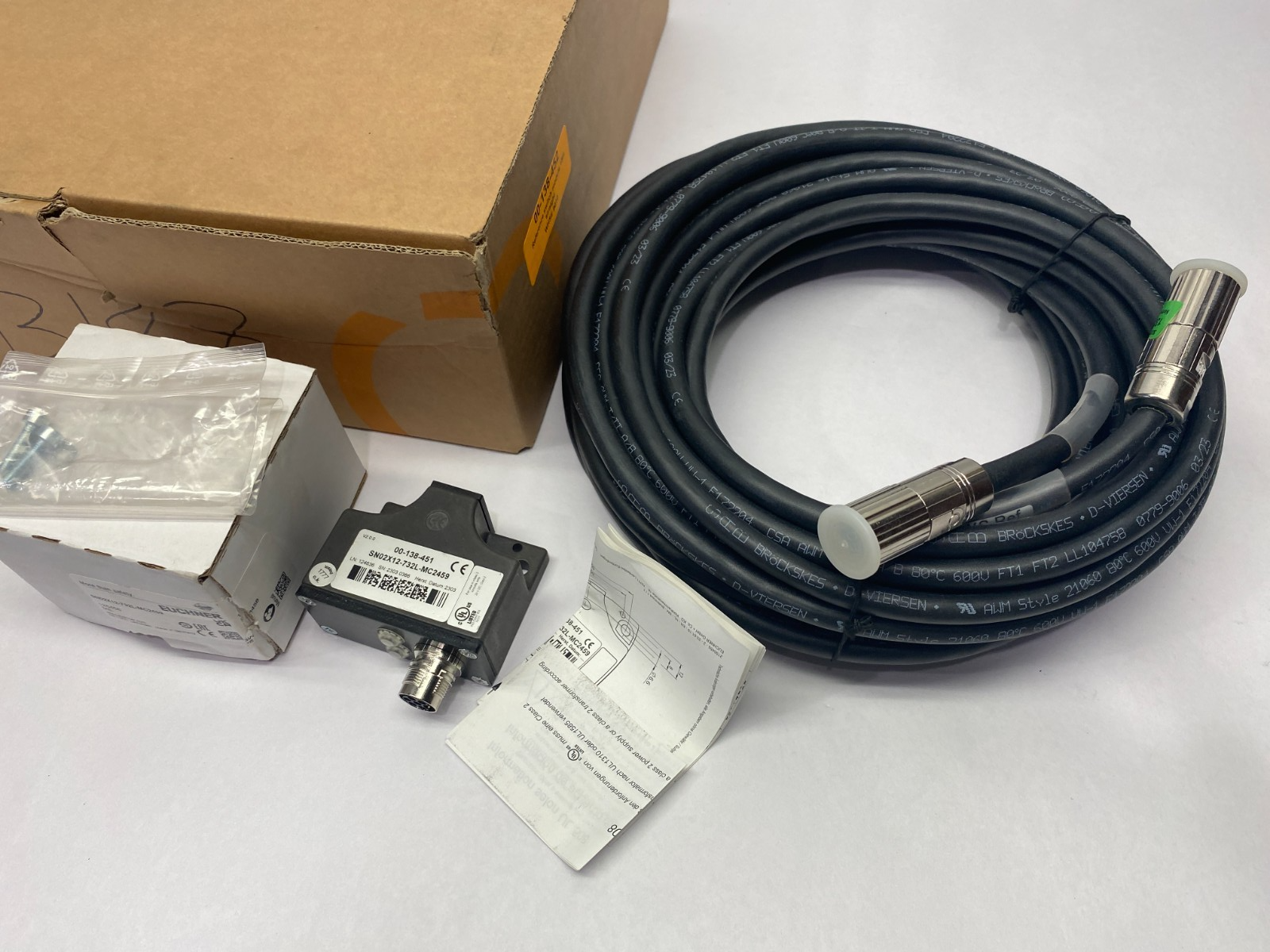 Kuka 00-138-452 Reference Switch Module, 15m Straight KRC4 Cable MISSING BRACKET - Maverick Industrial Sales