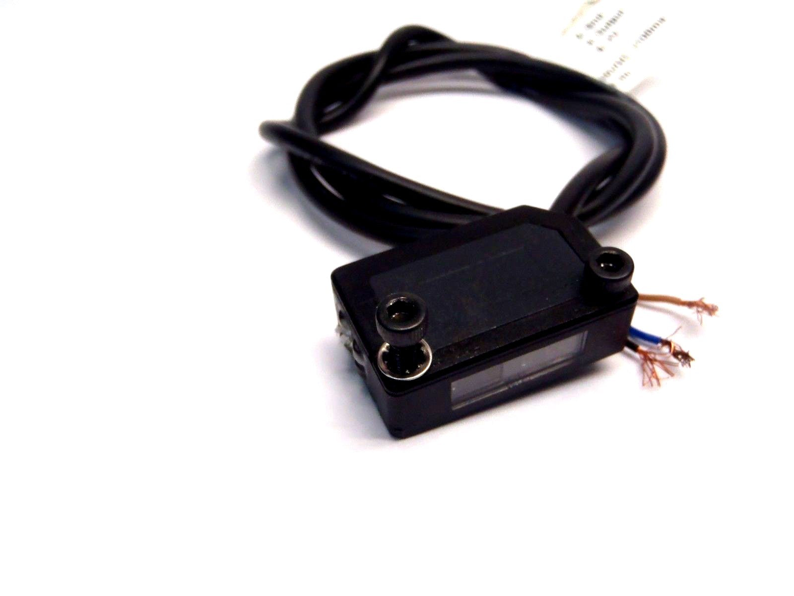 Balluff BOS 5K-PS-RR10-SA1-02 Photoelectric Sensor 10-30VDC, 100ma SN=4M BOS01ET - Maverick Industrial Sales