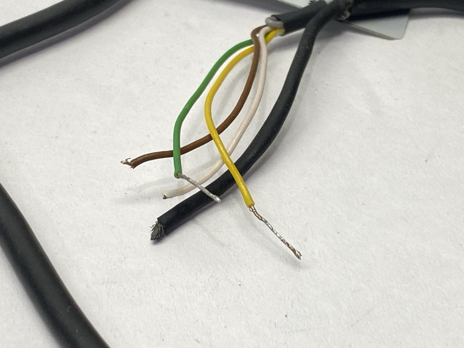 Assembly Automation 2002450 Industrial Rotary Encoder IS280.0601R33.00512.S175 - For parts or not working - Maverick Industrial Sales