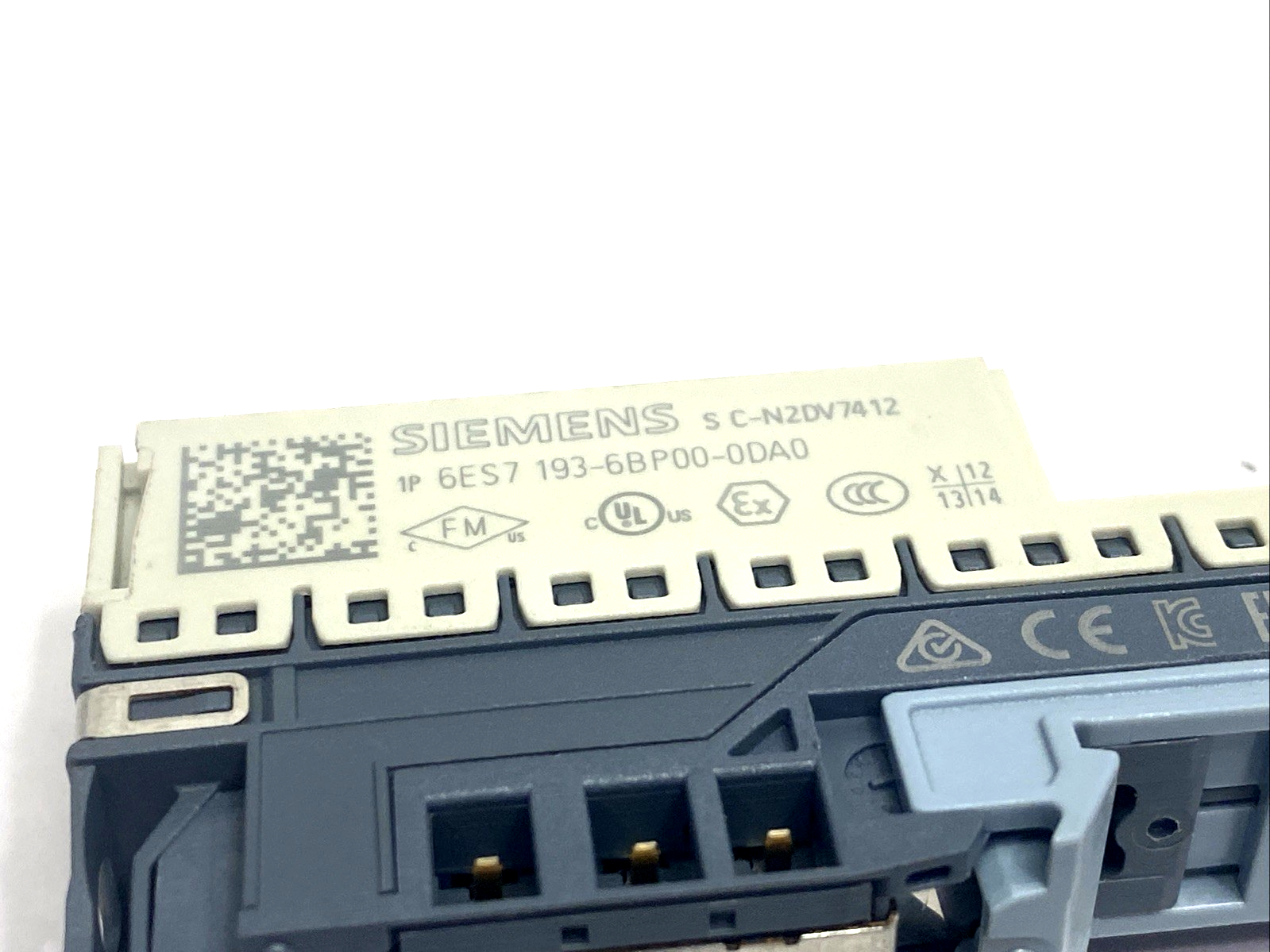6ES7193-6BP00-0DA0 | Siemens SIMATIC ET 200SP, BaseUnit BU15-P16+A0+2D - Used - Maverick Industrial Sales