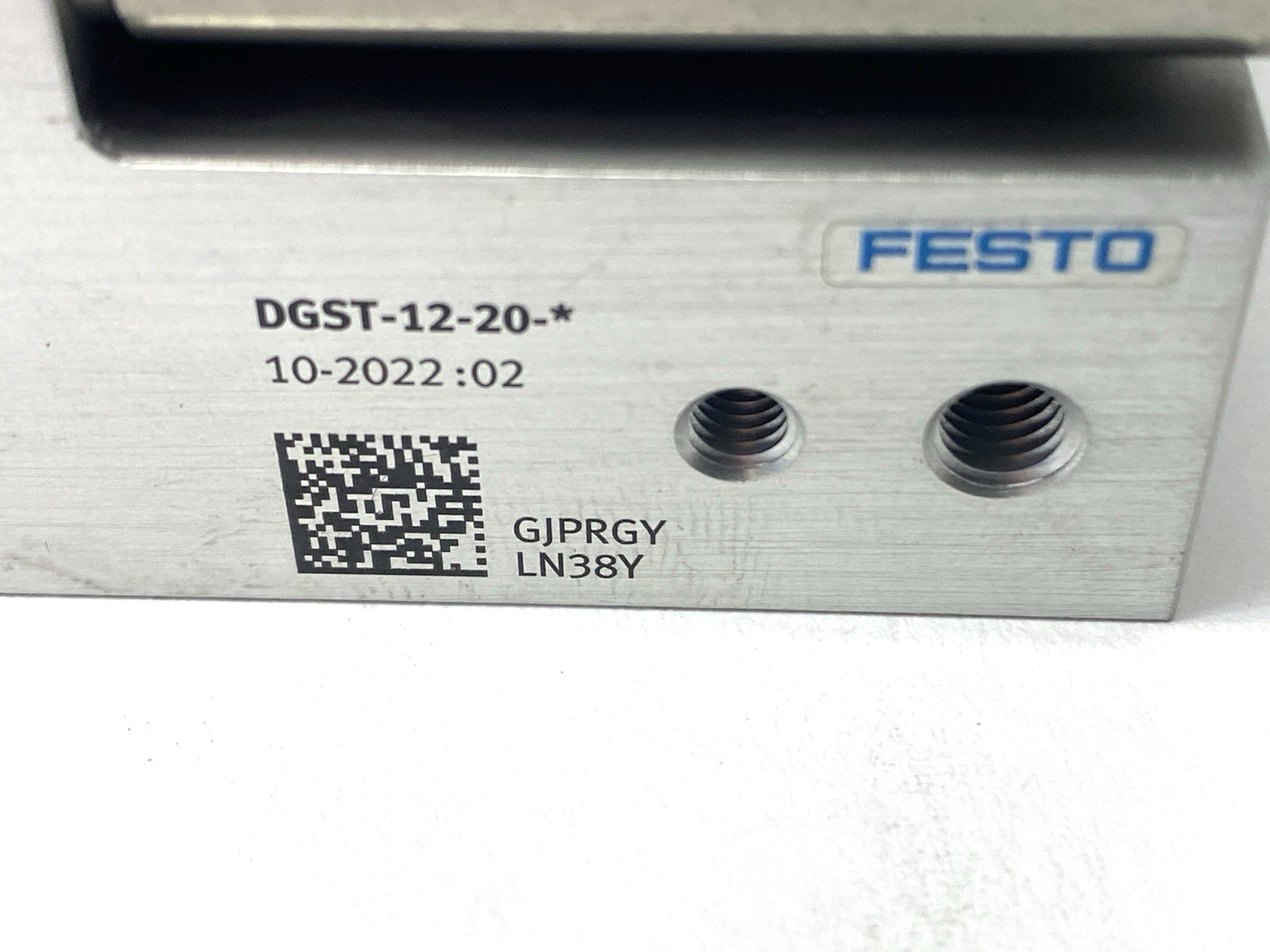 Festo DGST-12-20-PA Pneumatic Mini Slide 12mm Bore 20mm Stroke 8085124 - Maverick Industrial Sales