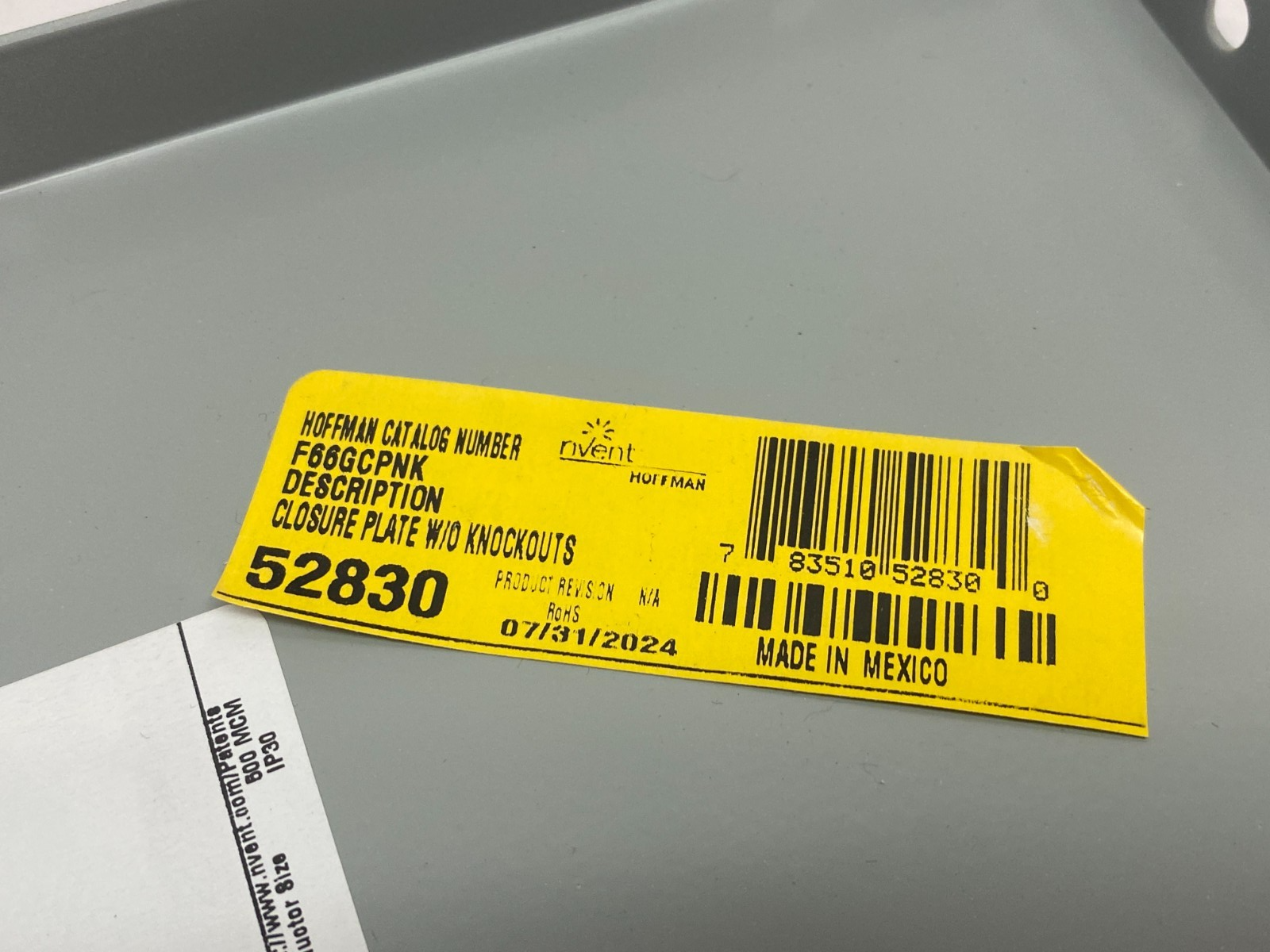 F66GCPNK | Hoffman nVent Closure Plate w/o Knockouts PAINTED WHITE 52830 - New – Open box - Maverick Industrial Sales