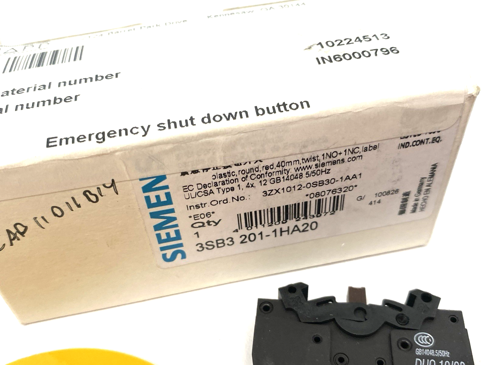 Siemens 3SB3201-1HA20 Emergency Stop Pushbutton Assembly, 22mm Red Plastic - Maverick Industrial Sales