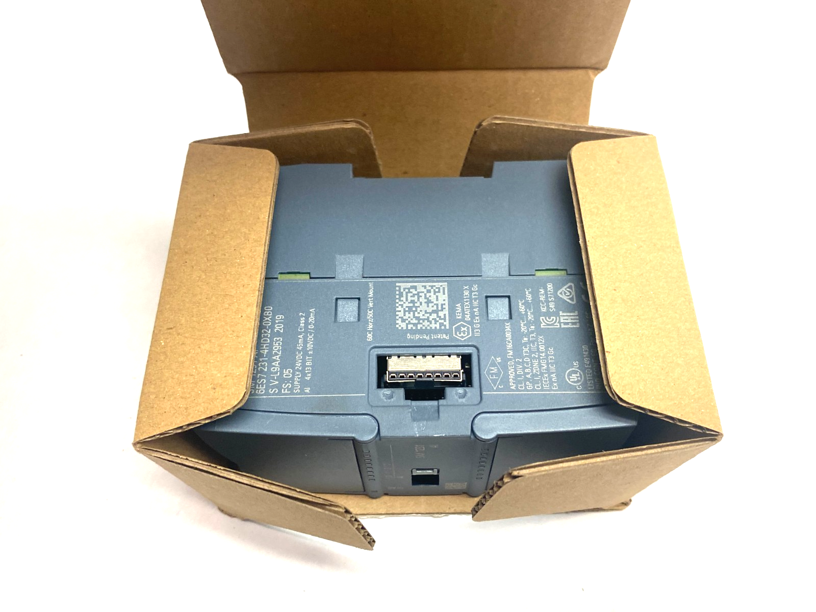 Siemens 6ES7 231-4HD32-0XB0 SIMATIC S7-1200 Analog Input Module, SM1231 4x13 Bit - Maverick Industrial Sales