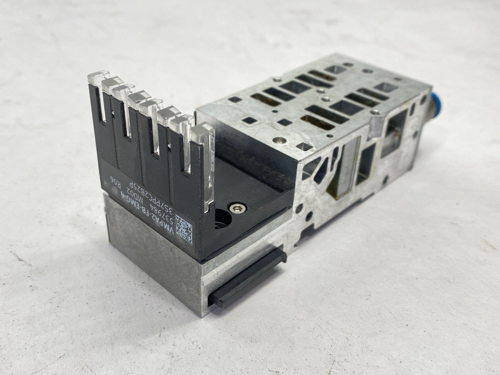 Festo VMPA2-FB-EMG-4 Electronic Module 537984 w/ VMPA2-FB-AP-2-1 Sub Base 538000 - Maverick Industrial Sales