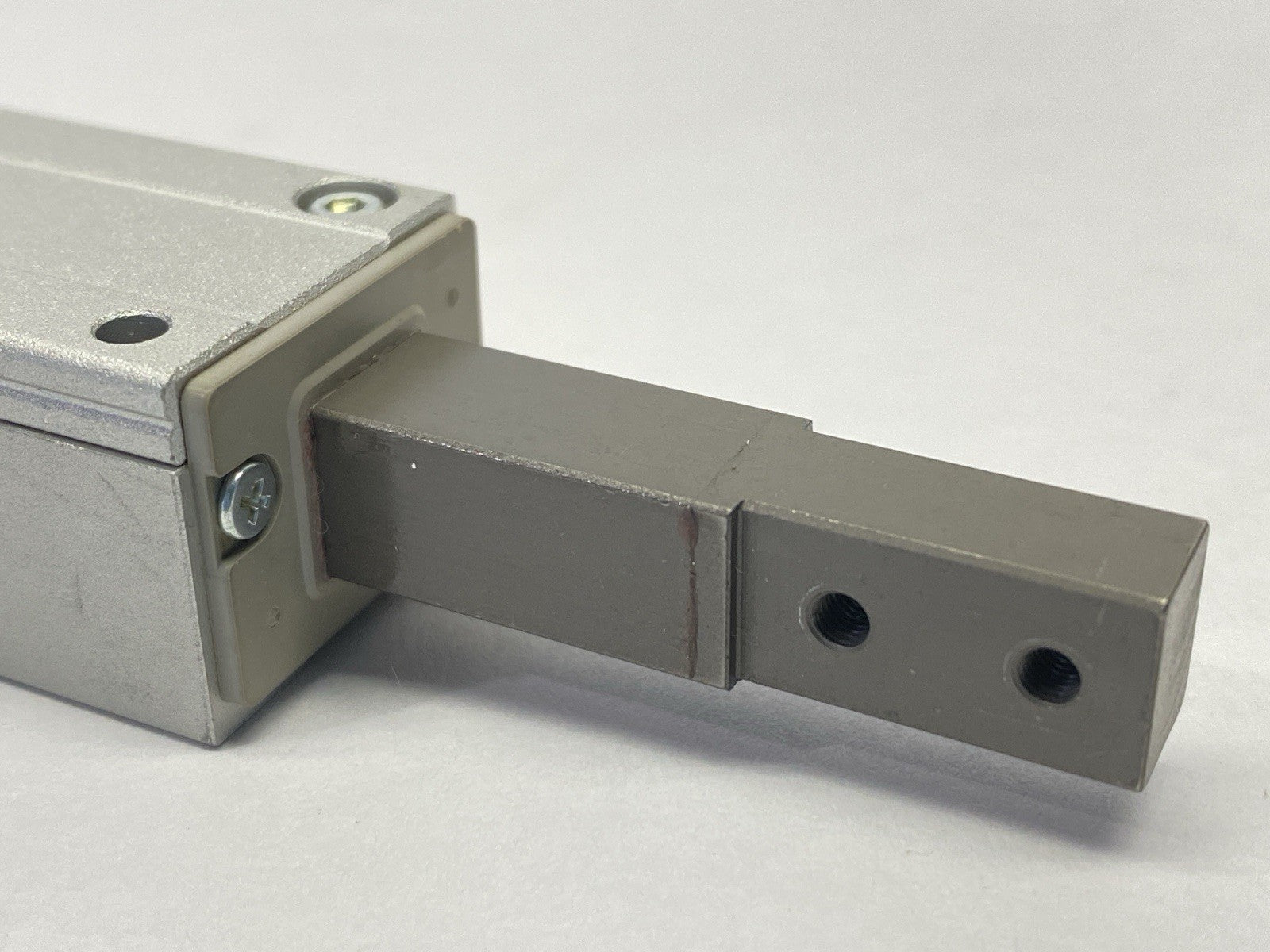 MIS12-20DS | SMC Single Finger Pneumatic Escapement 12mm Bore 20mm Stroke - New Other - Maverick Industrial Sales