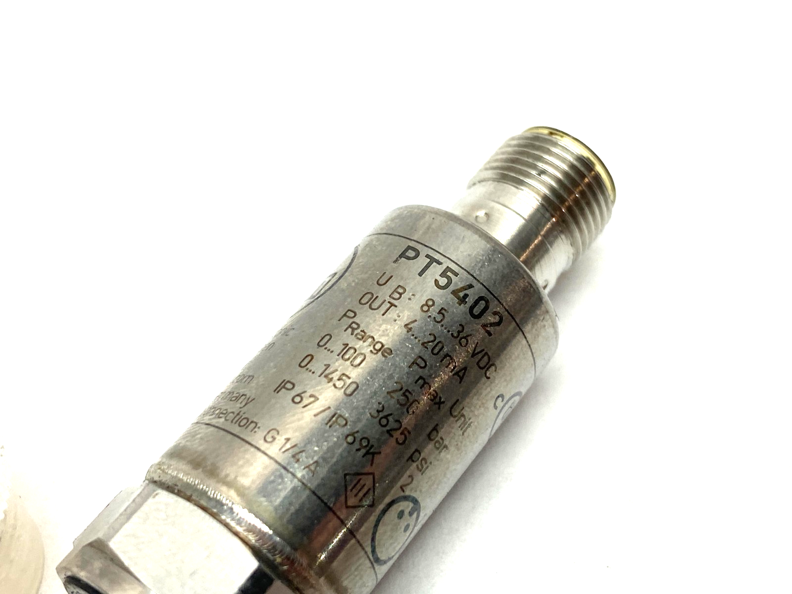 Ifm PT-100-SEG14-A-ZVG/US/ Pressure Transmitter 1/4" 1450psi PT5402 - Maverick Industrial Sales