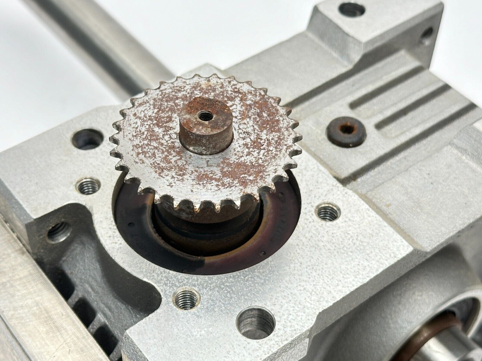 Atlanta Right Angle Worm Gear Drive Box 30mm - 25mm Stepped Keyed Shaft - Maverick Industrial Sales