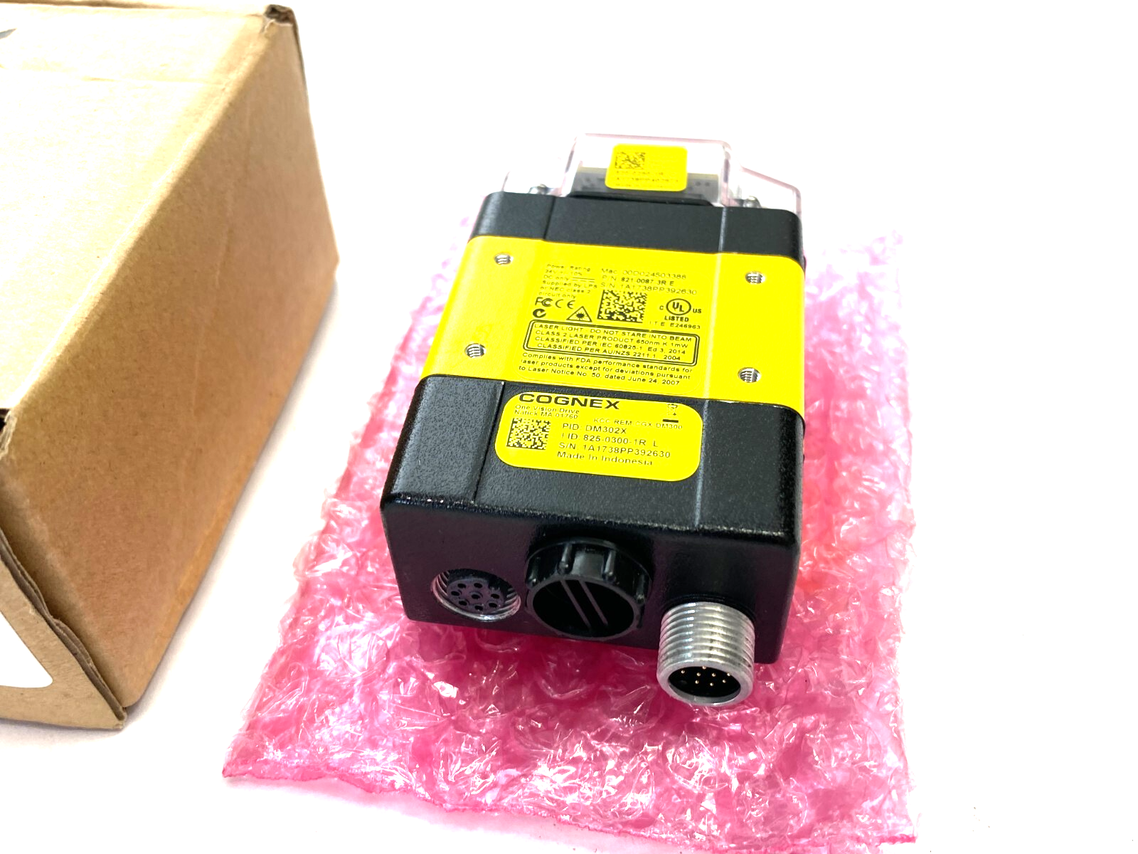 Cognex DMR-302X-00 Barcode Reader 828-0369-1R w/ 820-0290-1R Diff. LED Lens - Maverick Industrial Sales