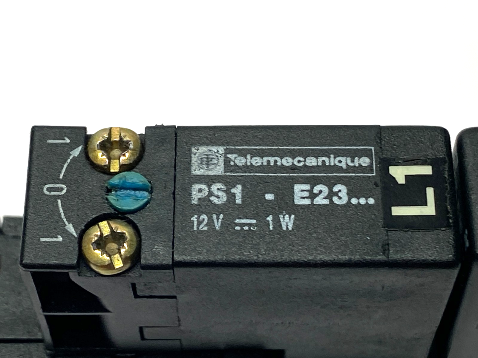 47715201