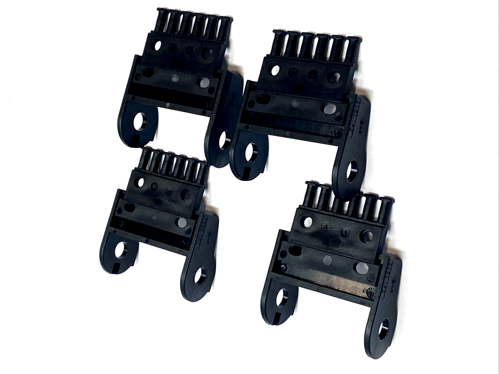 Igus 250.1PZ Mounting Bracket For E2/250 Energy Chain LOT OF 4 - Maverick Industrial Sales
