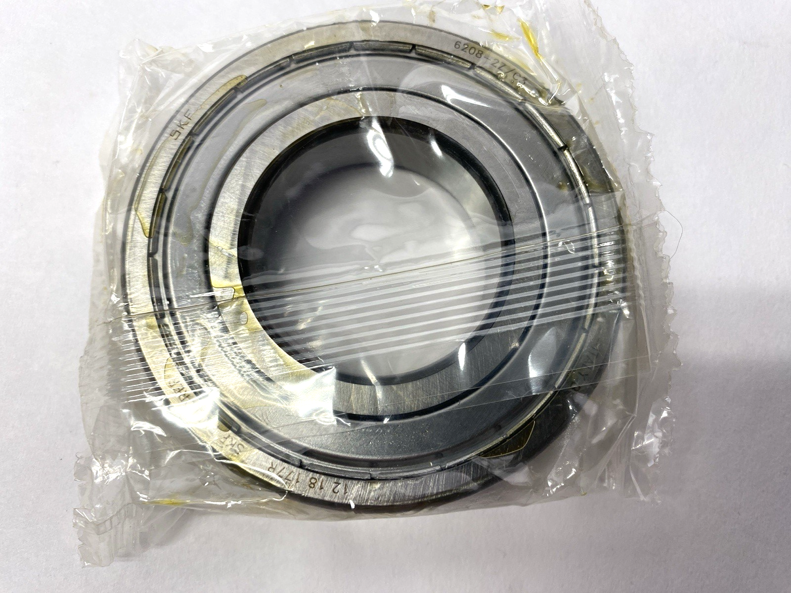 6208-2Z/C3 | SKF Deep Groove Ball Bearing 40mm Bore 18mm Width 80mm OD - New – Open box - Maverick Industrial Sales