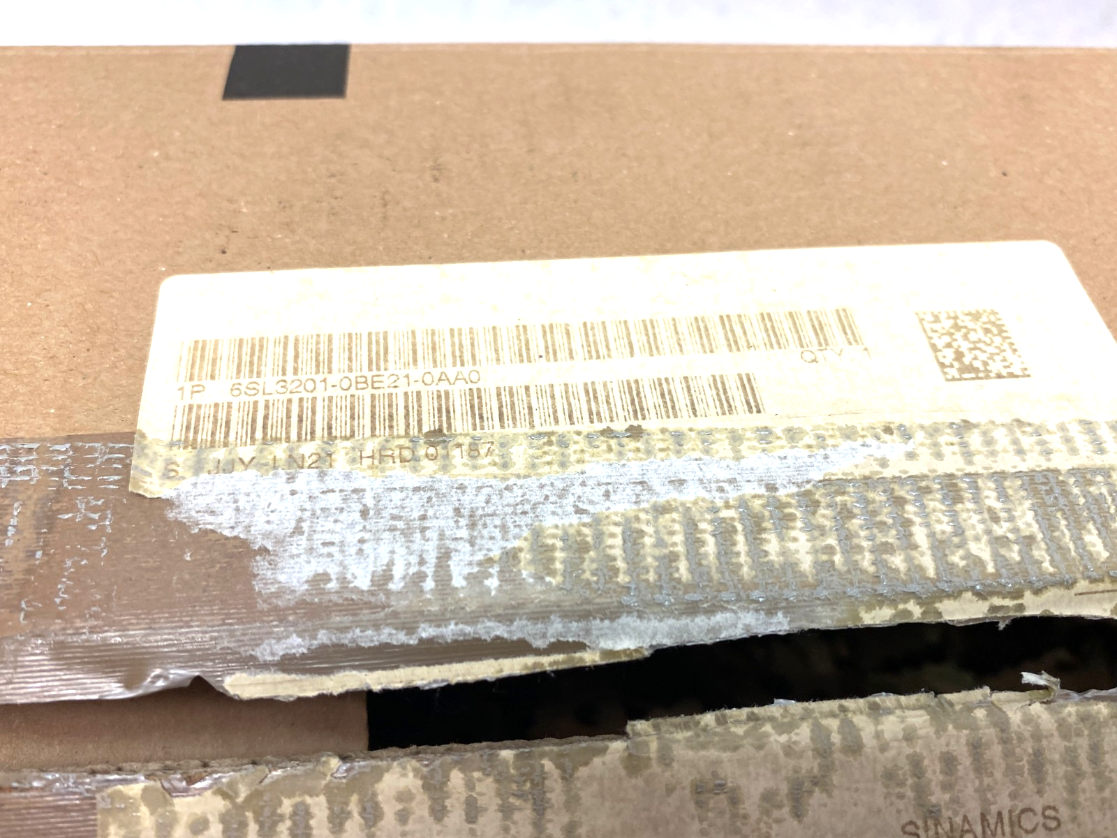 Siemens 6SL3201-0BE21-0AA0 SINAMICS Braking Resistor 140 Ohm - Maverick Industrial Sales