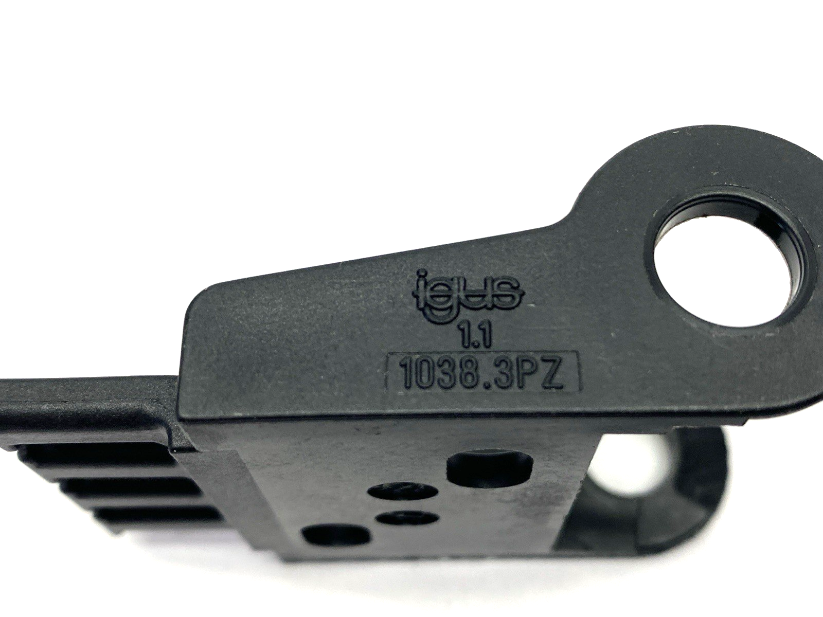 Igus 1038-34PZ Male & Female Cable Carrier Mounting Bracket LOT OF 2 - Maverick Industrial Sales