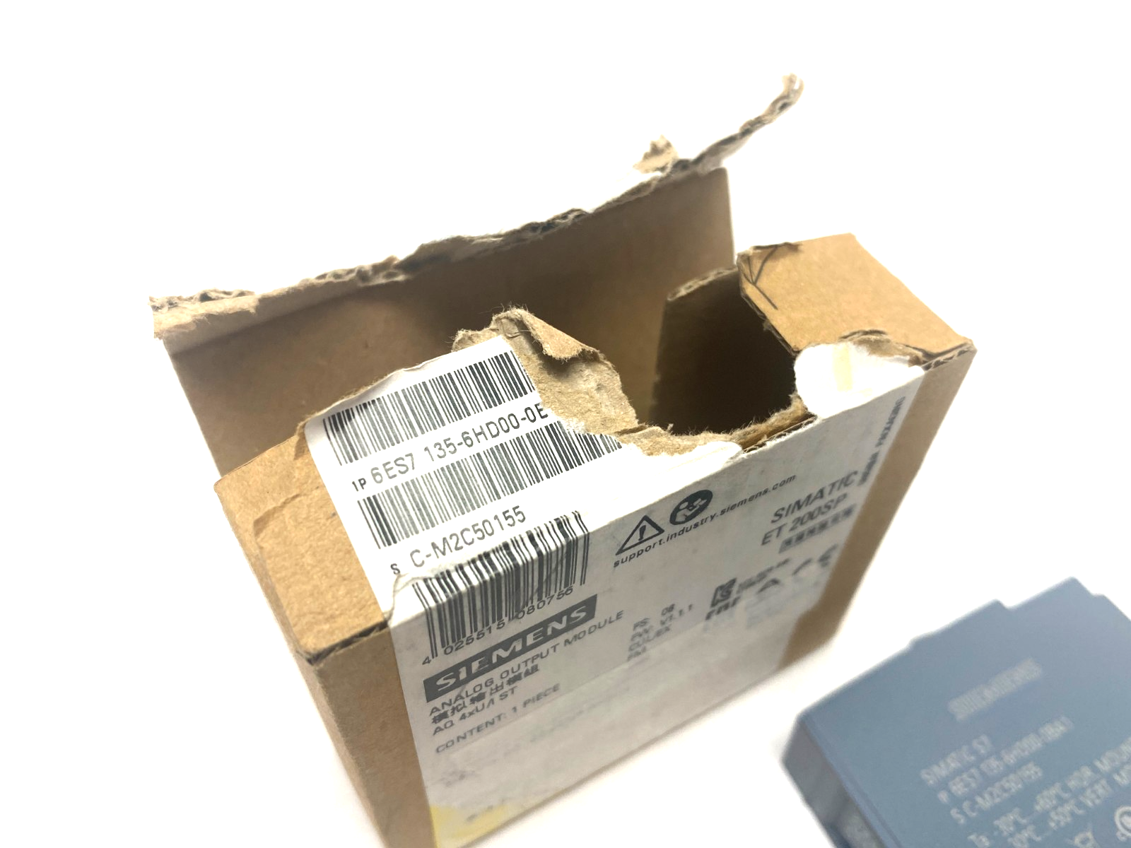 Siemens 6ES7 135-6HD00-0BA1 SIMATIC ET 200SP Analog Output Module 4xU/I ST - Maverick Industrial Sales