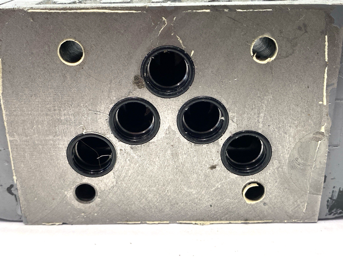 47830526
