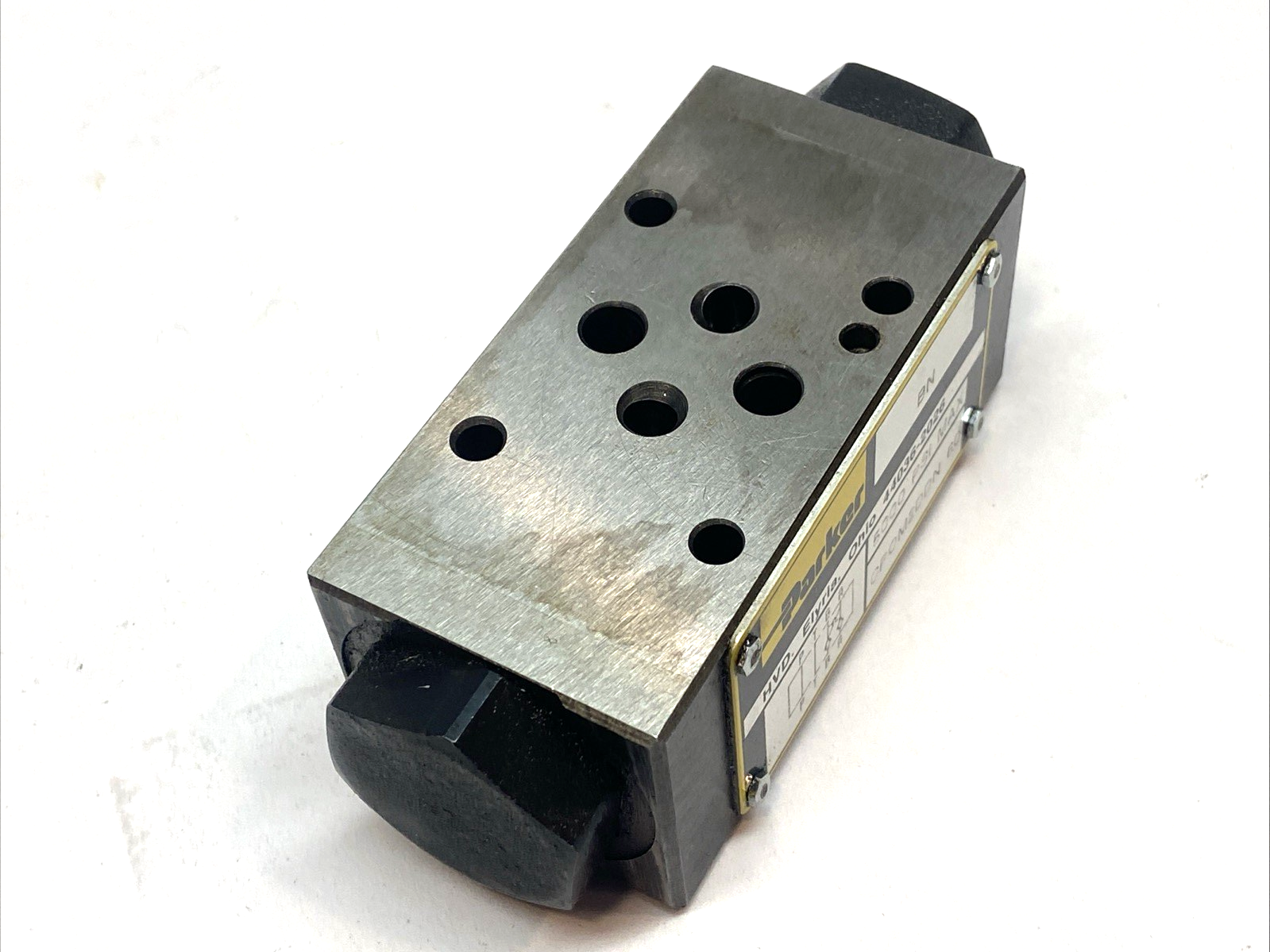 CPOM2DDN 60 | Parker Pilot Operated Hydraulic Check Valve 5000 PSI - Used - Maverick Industrial Sales