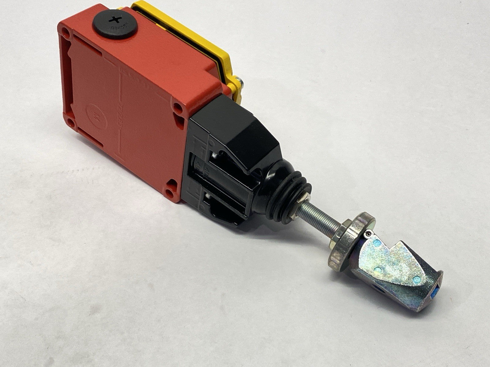 Banner RP-RM83F-38LT Heavy-Duty Metal Emergency Stop Rope Pull 82128 - Maverick Industrial Sales