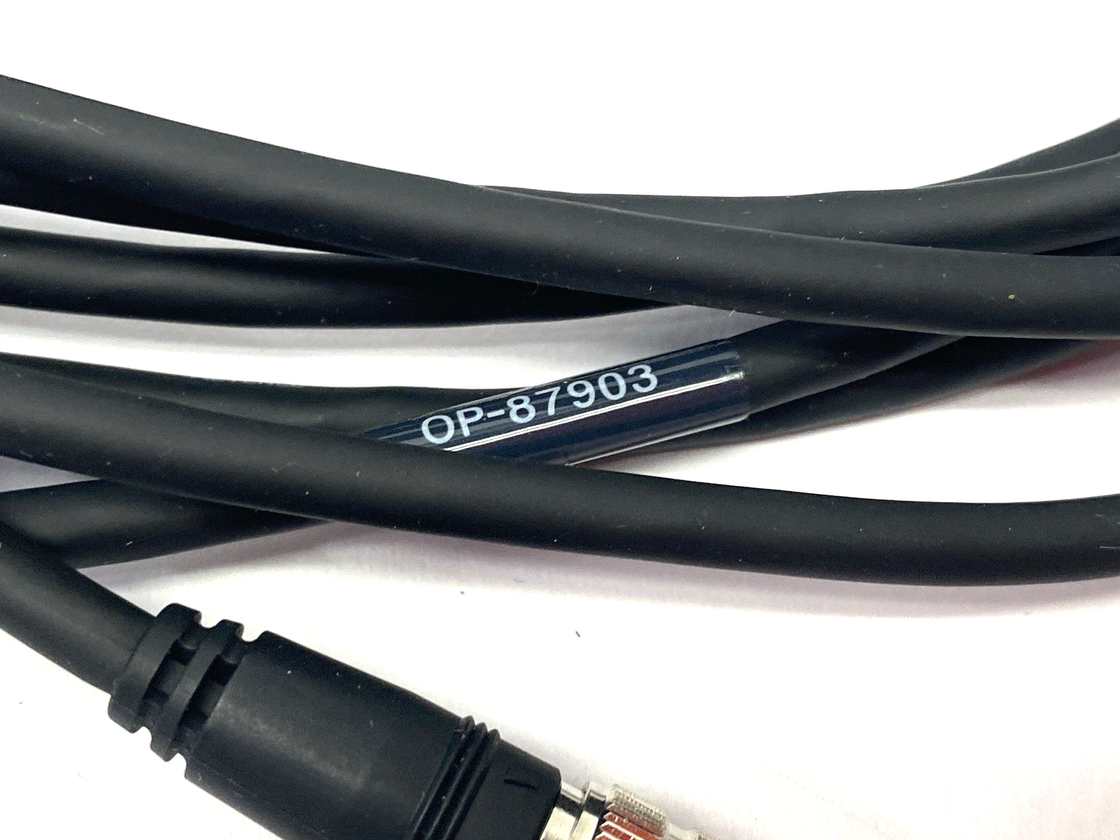OP-87903 | Keyence Sensor Head Cable 2m Length Double Ended - New – Open box - Maverick Industrial Sales