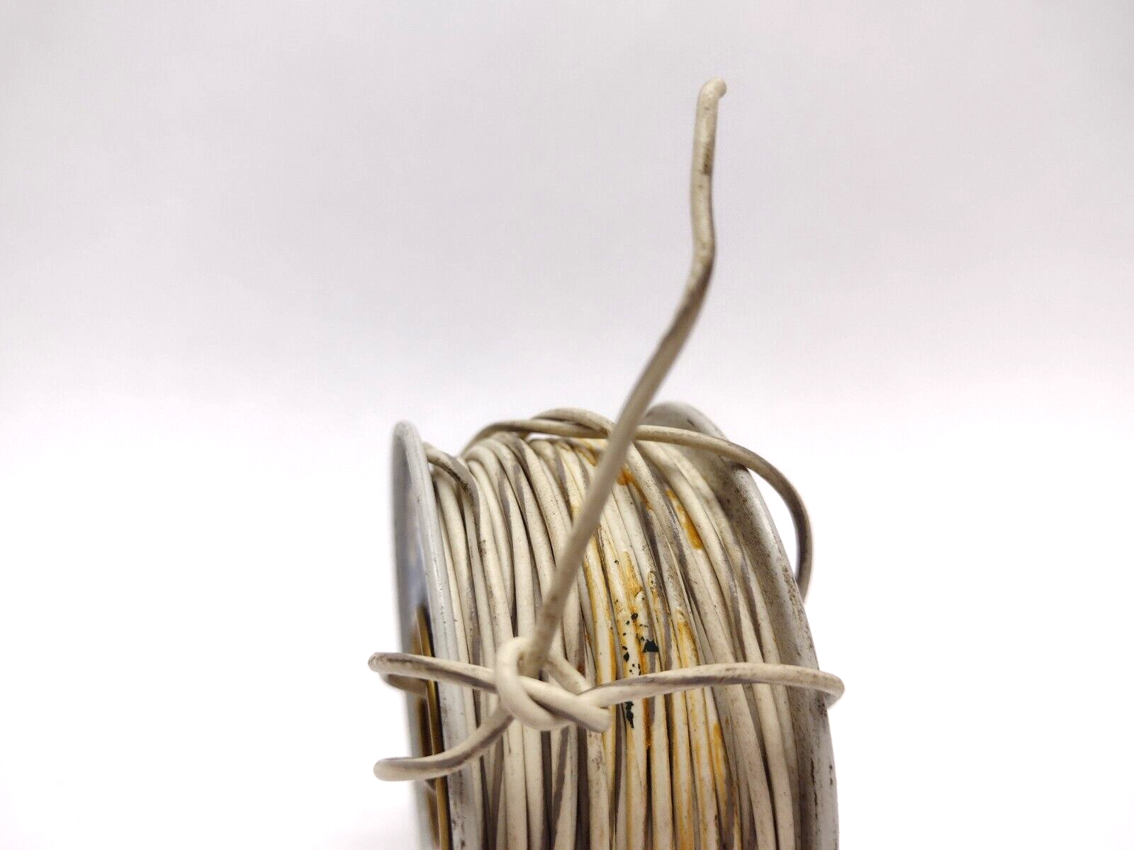 5111 | Alpha Wire 22AWG 7/30 PVC MWU-MIL-W-75B White / Gray, 6 oz Spool - New Other - Maverick Industrial Sales
